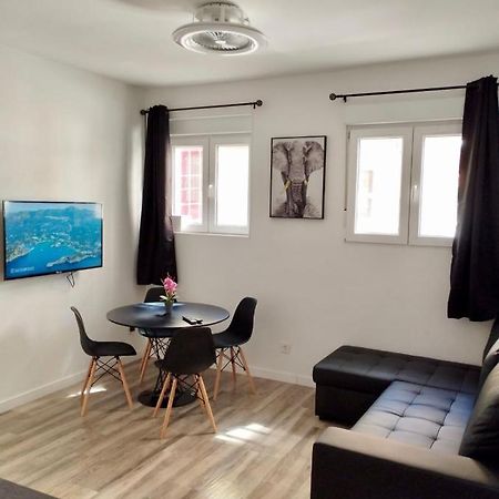 Apartamento Blanco Y Negro En El Centro Аліканте Екстер'єр фото